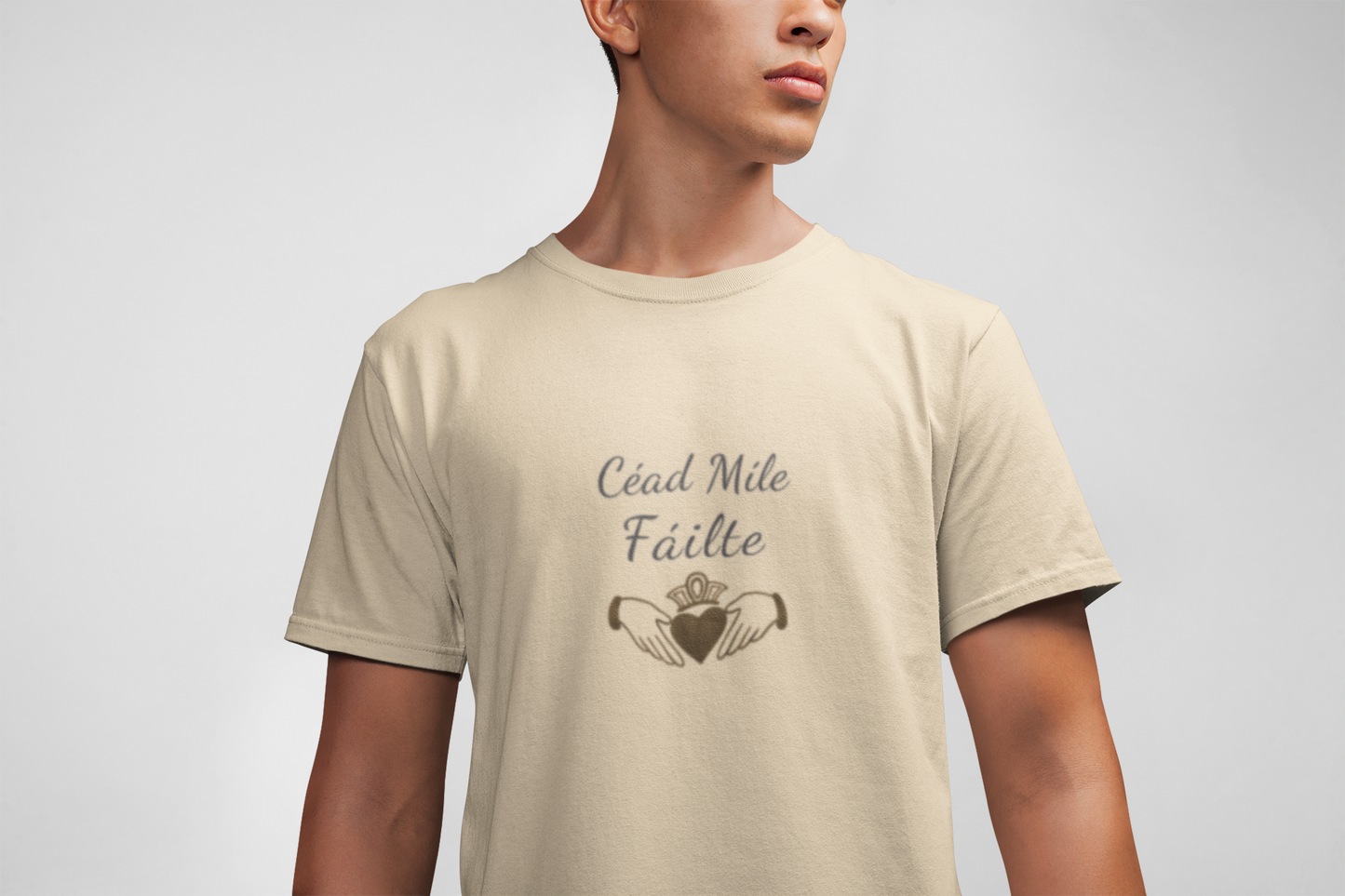 Céad Míle Fáilte T-Shirt – Irish Welcome Claddagh Design | Unisex, Ethically Made