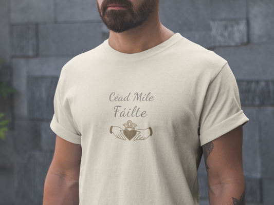 Céad Míle Fáilte T-Shirt – Irish Welcome Claddagh Design | Unisex, Ethically Made